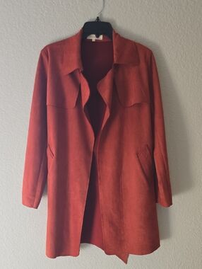 Solitaire Coral-Red Trench Coat, Faux Suede, M